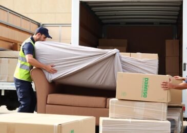 خدمات نقل أثاث بجدة للطلاب والعائلات من الشركة العربية